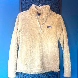 Patagonia 1/4 Zip Khaki Size Small